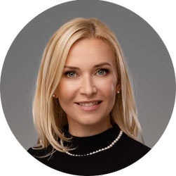 Prof. dr hab. n. med. Katarzyna Kotfis Konsultantka Krajowa w dziedzinie anestezjologii i intensywnej terapii Kierownik Kliniki Anestezjologii, Intensywnej Terapii i Leczenia Bólu Pomorski Uniwersytet Medyczny w Szczecinie Uniwersytecki Szpital Kliniczny Nr 2 PUM Al. Powstańców Wielkopolskich 72, 70-111 Szczecin